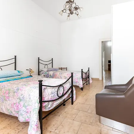 Db Appartement Giurdignano